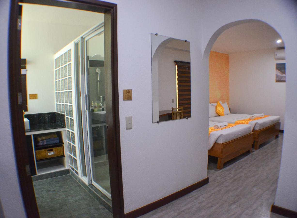 Munting Paraiso Puerto Princesa Exterior photo